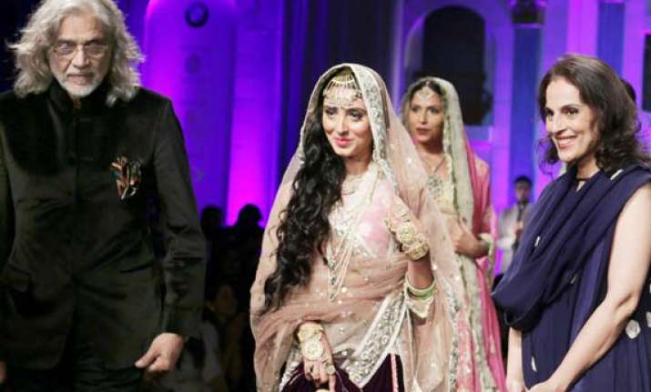 ibfw 2014 muzaffar ali meera give a glipmse of raqs via