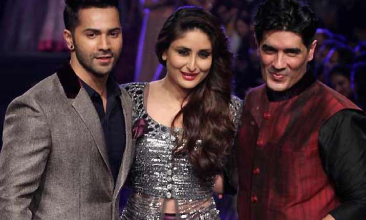 kareena kapoor varun dhawan brings down the curtain for