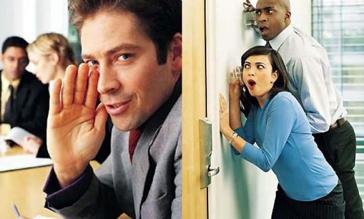 truth is out men like gossiping more than women see pics
