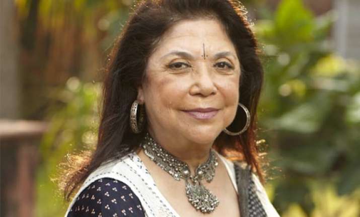 ritu kumar use handloom fabrics in unconventional way