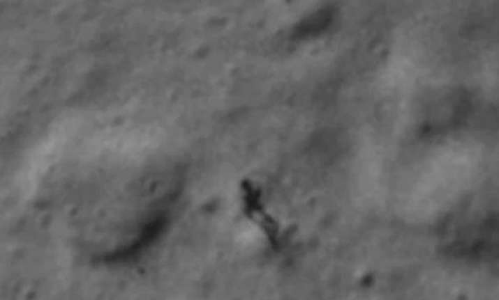 alien on the moon is just dust nasa scientist