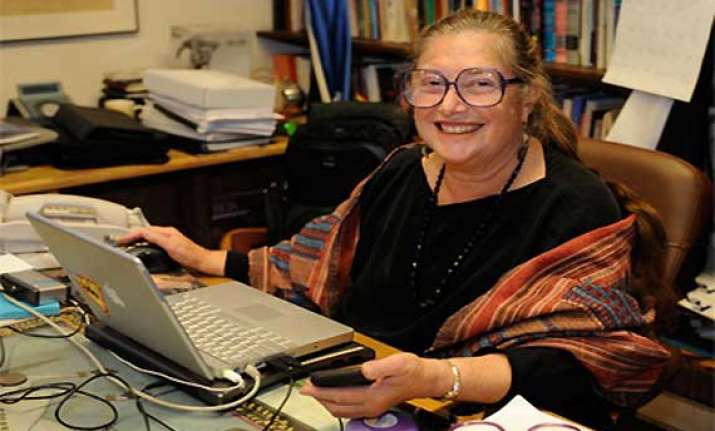 anti hindu book author wendy doniger lashes out at indian