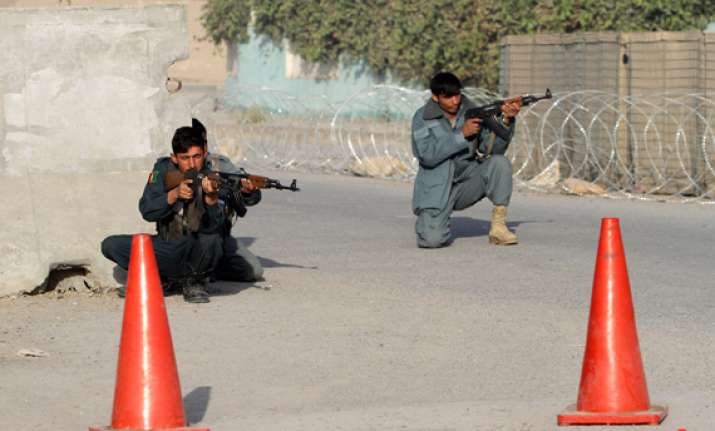 attack near un office kills 4 in afghanistan