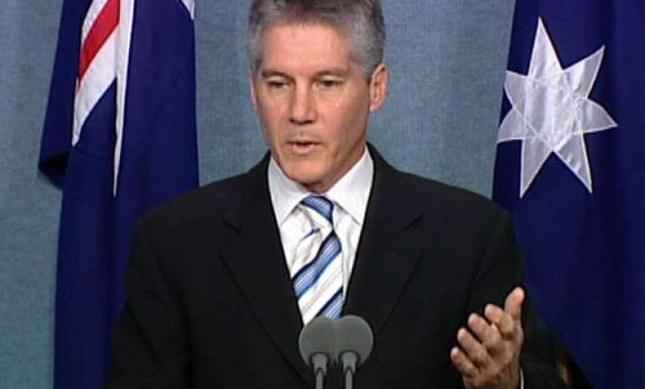 aus defence minister supports uranium sales to india