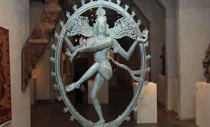 australian gallery refuses to return 5 mn shiva idol