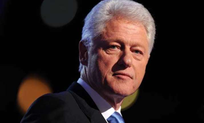 bill clinton to travel to india this month