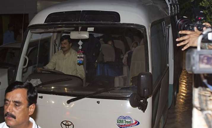bin laden wives not tied to terror