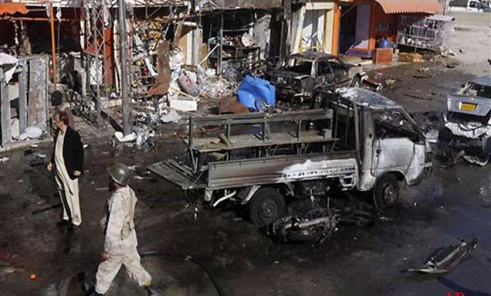 bomb blast at muharram procession in pakistan kills 7
