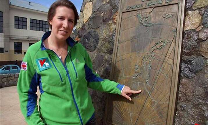 british woman tries historic antarctic crossing