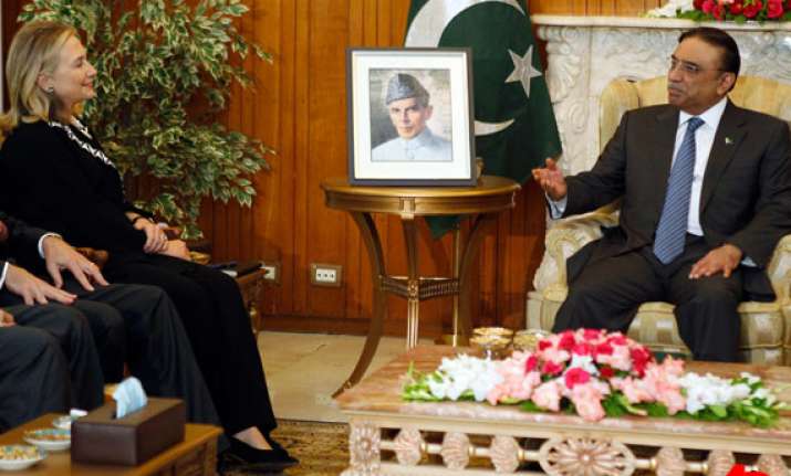 criticism undermining struggle against militancy zardari