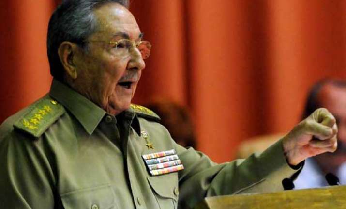 cuba mulls economy graft in parliament session