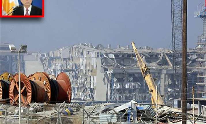 cypriot defence minister resigns after blast kills 12