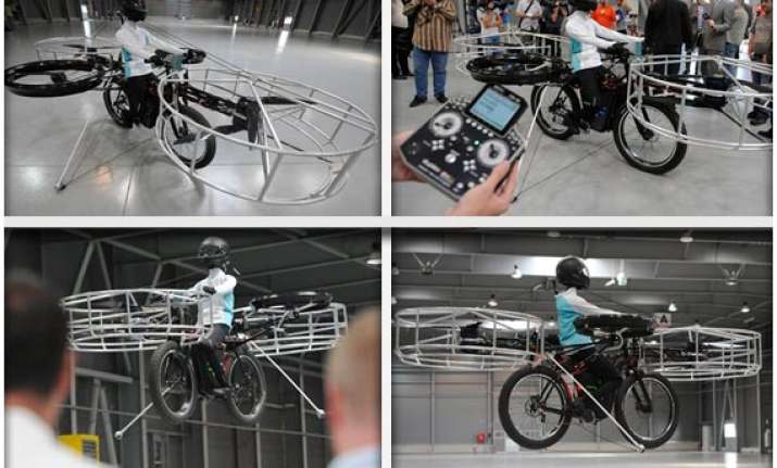 czechs present bicycle that can fly