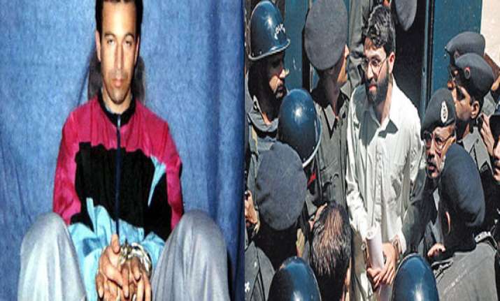 daniel pearl killer omar saeed sheikh attempts suicide in