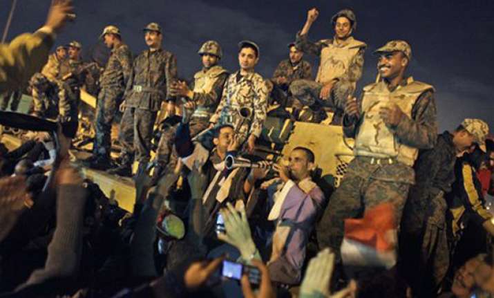 egypt army vows to bring transition to democracy in egypt
