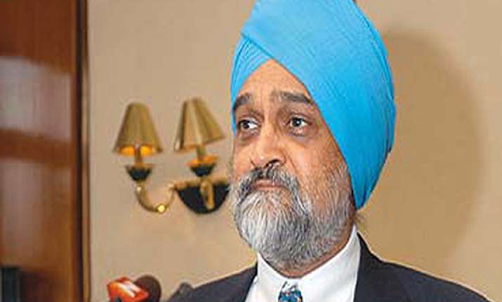 eurozone contagion a major worry for india says montek