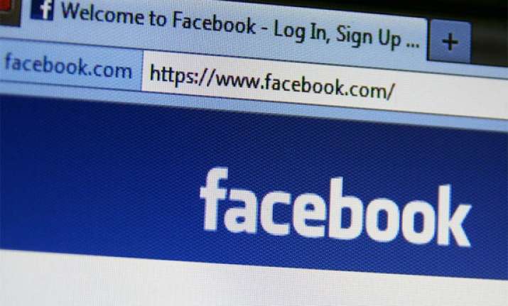 facebook to charge for message delivery to strangers
