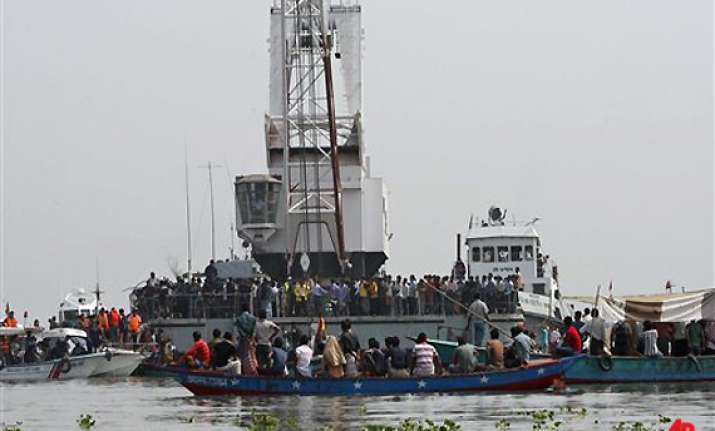 death toll in bangla ferry mishap climbs to 65