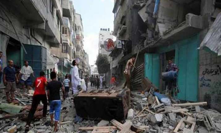 gaza toll hits 337 on day 12 un chief heads to region