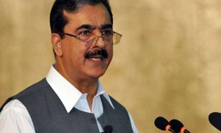 gilani given last lifeline by sc says pak media