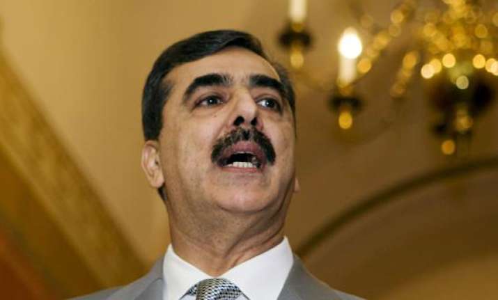 gilani says not afraid of anybody ahead of sc deadline