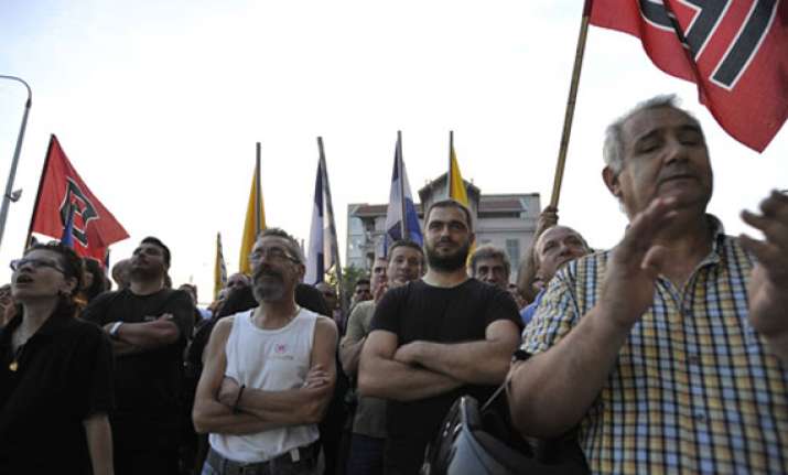 greeks vote in crucial elections