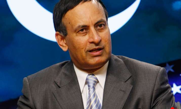 haqqani denies links to secret memo