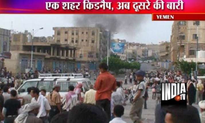 heavy fighting resumes in yemen s capital