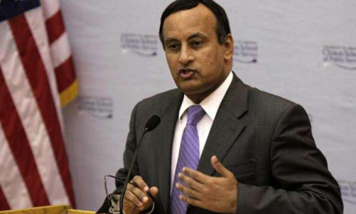 husain haqqani leaves for us