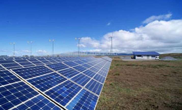 china starts building its largest solar plant