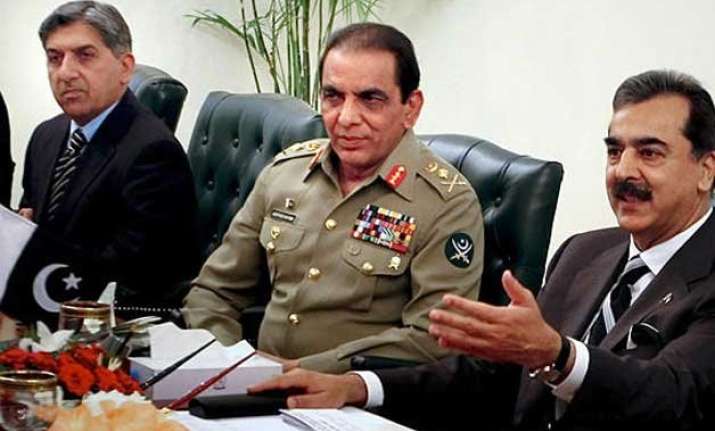 be cautious while dealing with india says pak s ex defence