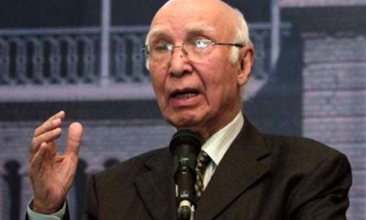 pakistan writes to un chief seeks intervention in kashmir