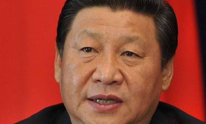 xi jinping arrives in philippines for apec summit
