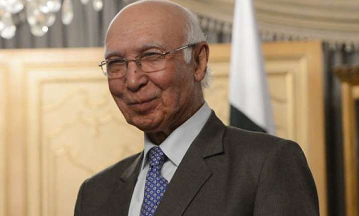 india does not want kashmir on talks agenda aziz