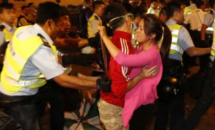 hong kong leader revives offer to talk as public anger grows