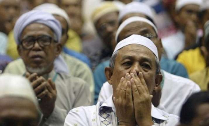 7 000 hindus in malaysia wrongly documented as muslims ngos