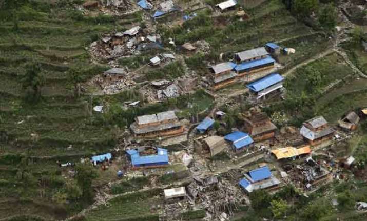 quake hit nepal at high risk of landslides in coming weeks