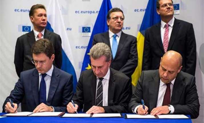 ukraine moscow clinch deal on russian gas supply