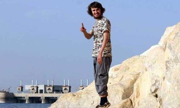 20 yr old jihadi jack first british citizen to join isis