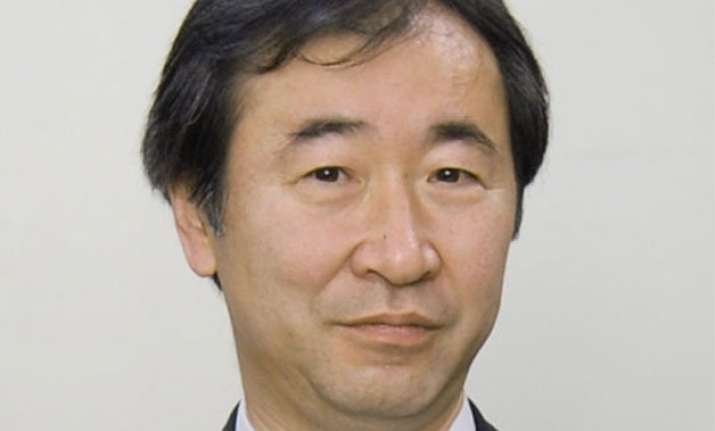 kajita mcdonald win nobel physics prize