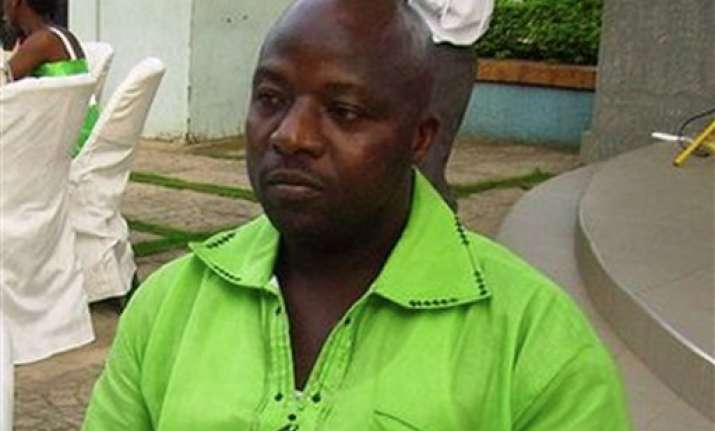 ebola patient s death renews questions about care