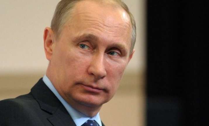 putin merkel call for new talks between kiev separatists