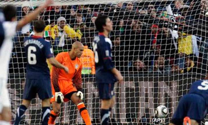 us rallies to draw 2 2 with slovenia