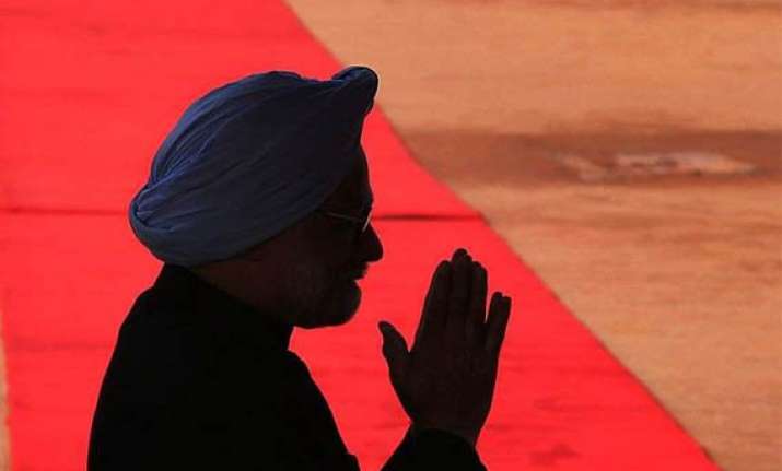 pakistan institute invites pakistan prez manmohan singh