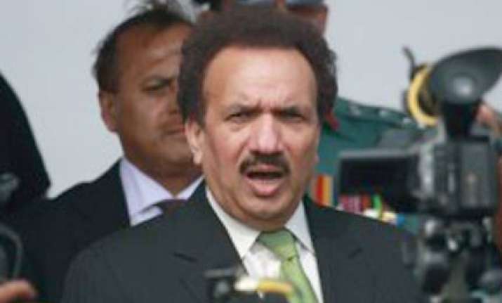 rehman malik calls chidambaram discusses mumbai attack probe