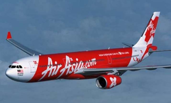 china offers help in search for missing airasia flight