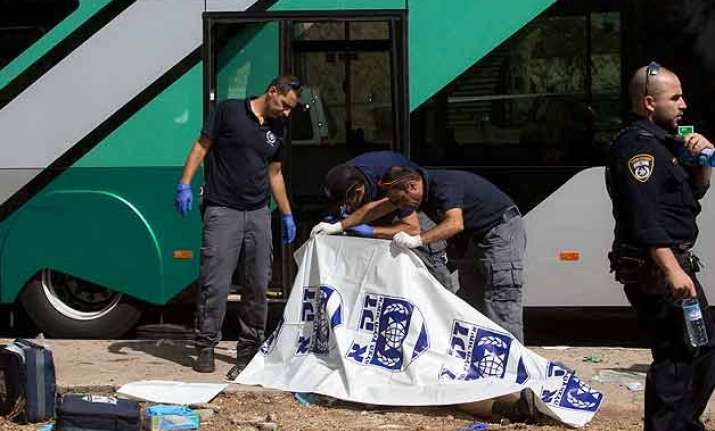 jerusalem attacks kill 3 as wave of violence escalates