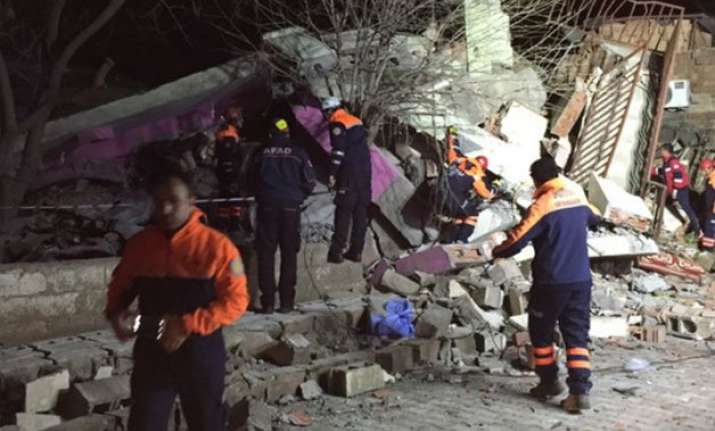 car bomb attack at turkish police station kills 5