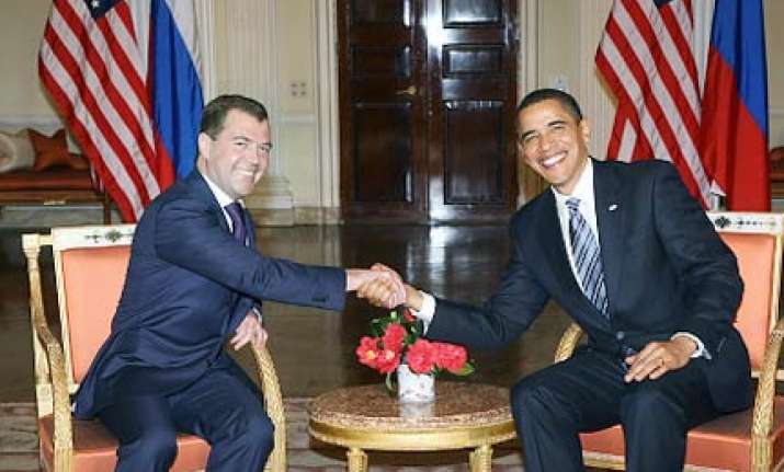 obama medvedev seal deal on nuclear arms pact