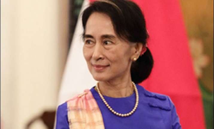 myanmar s opposition leader aung san suu kyi registers for